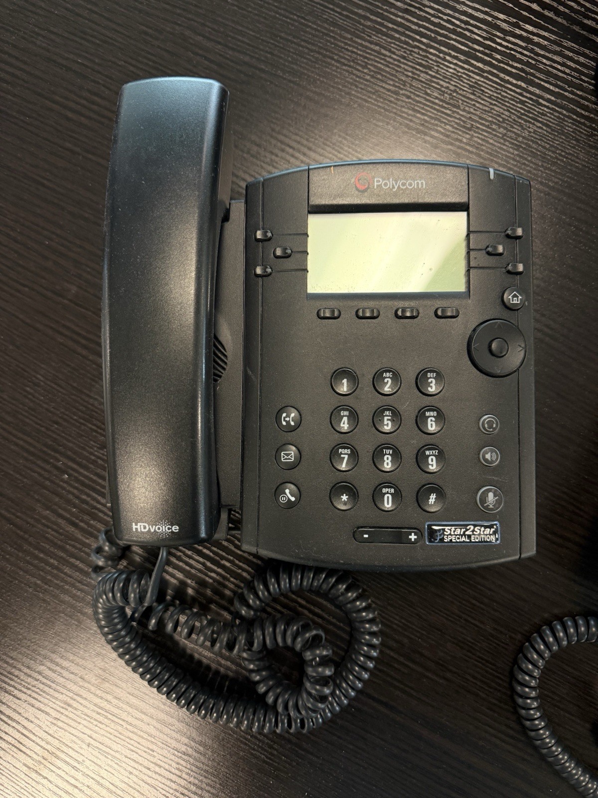 Polycom VX300 2-Line IP Phone Black LCD Display Speakerphone MPN 2201-46135
