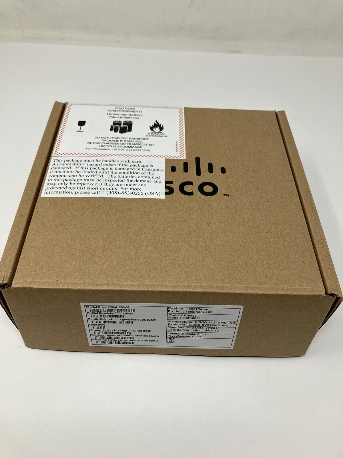 New Cisco CP-8831-MIC-WRLS Wireless Microphone Kit For CP8831 Phone With Charger
