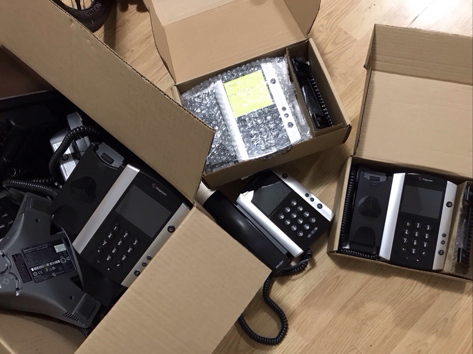Polycom VVX 500 IP Phone Set 2201-44500-001