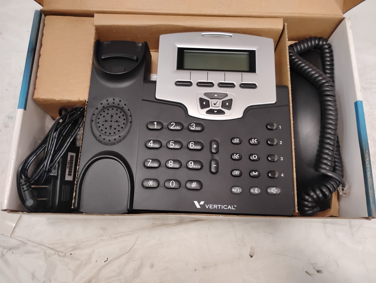 Vertical Xcelerator IP 2007 VoIP 4-Button Phones 7504-00 w/ Adapters