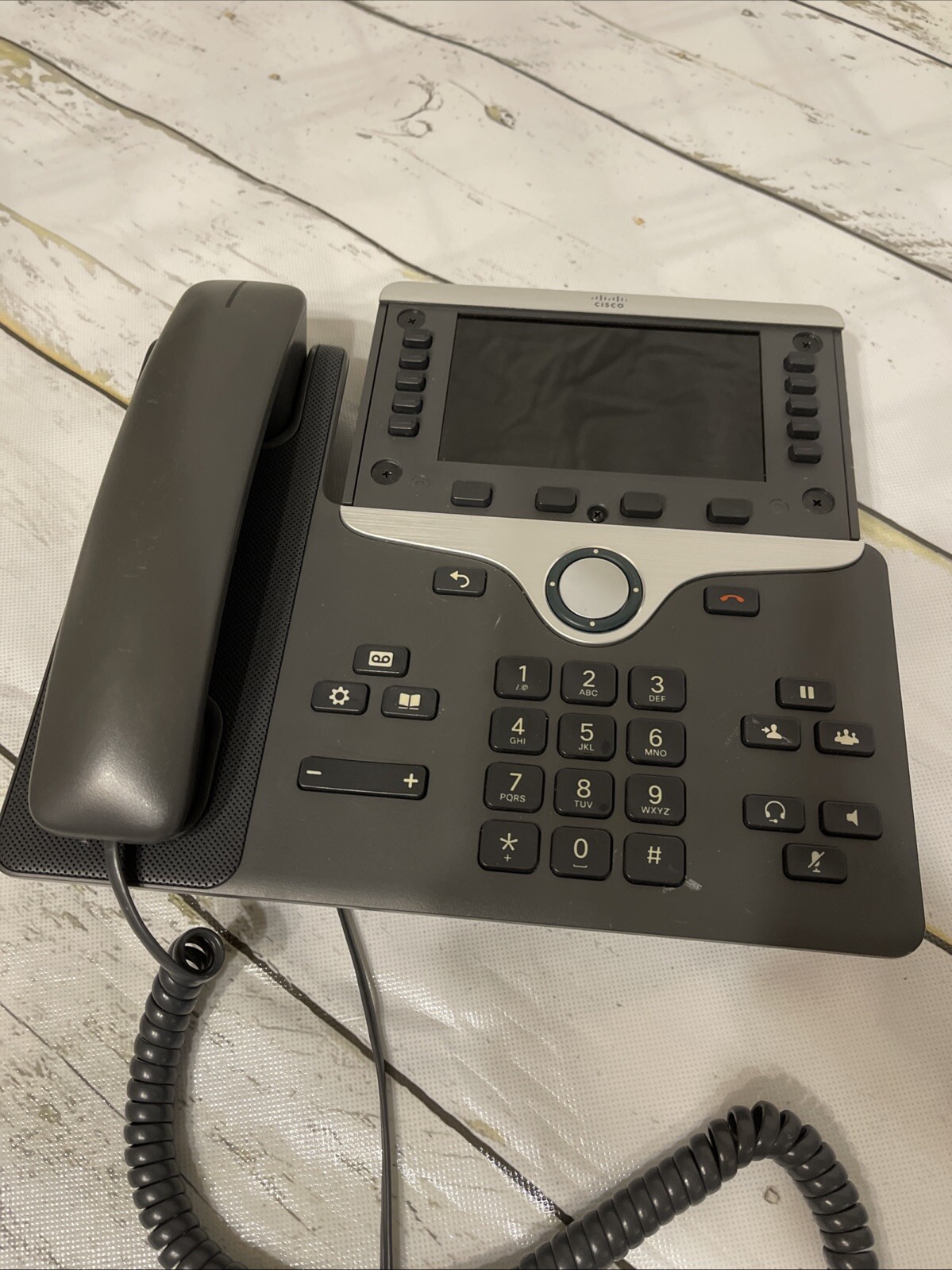 Cisco CP-8851 CP-8851. IP Office Phone w/ Cord, Handset. No Stand – No AC