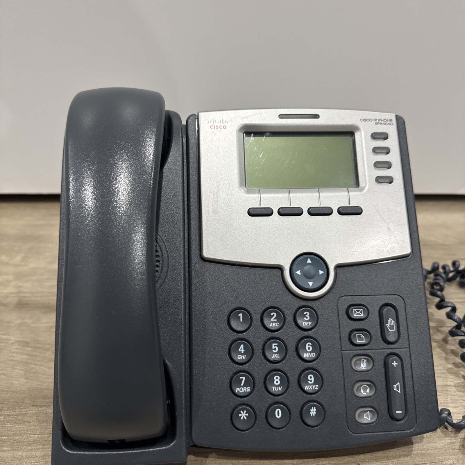 Cisco IP Phone SPA504G 4-Line IP Phone with Display recommend getting a new cord