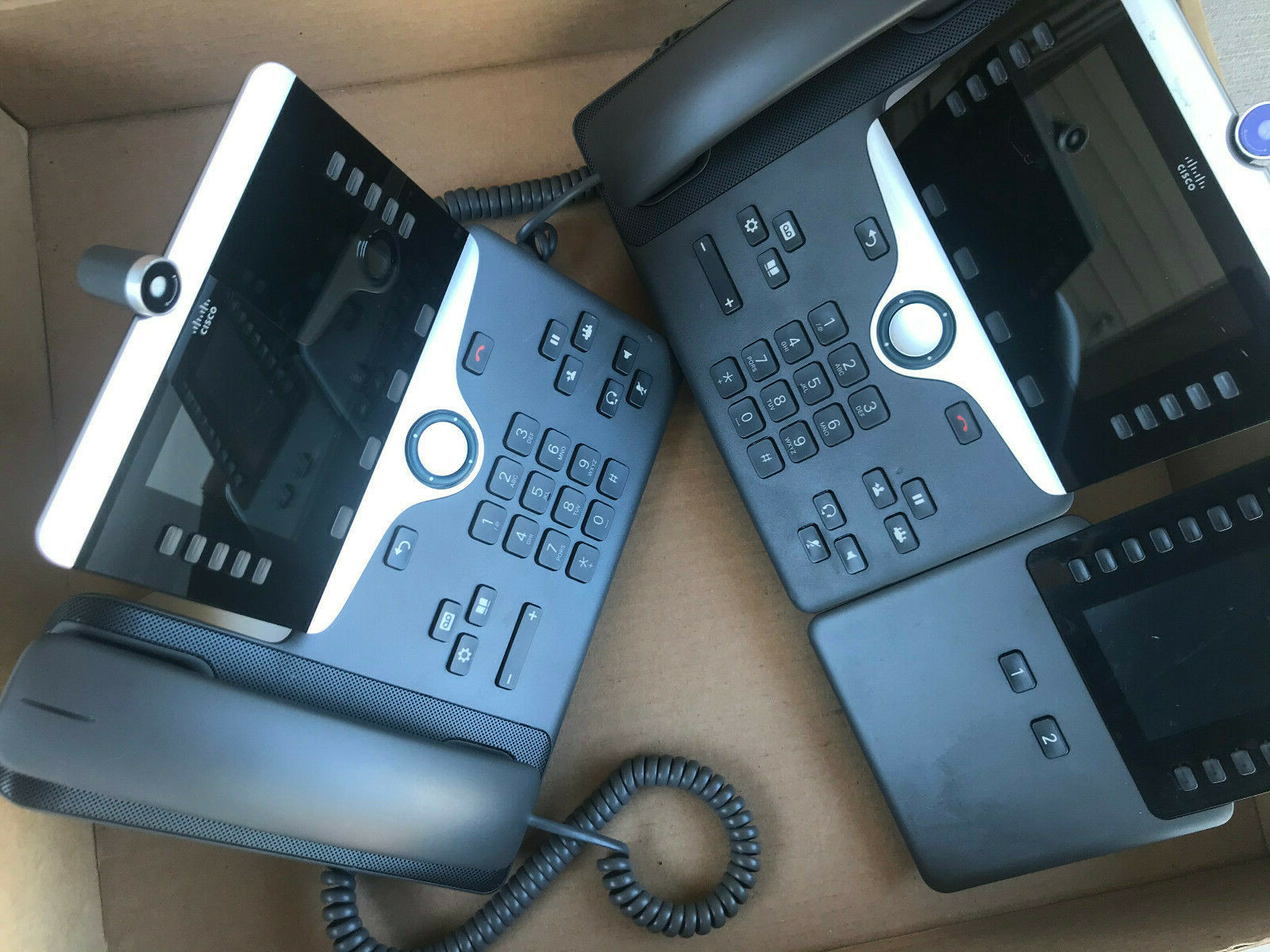 Lot of 2 Cisco CP-8865-K9 Unified IP Endpoint VoIP Video Phone w Camera & Stand