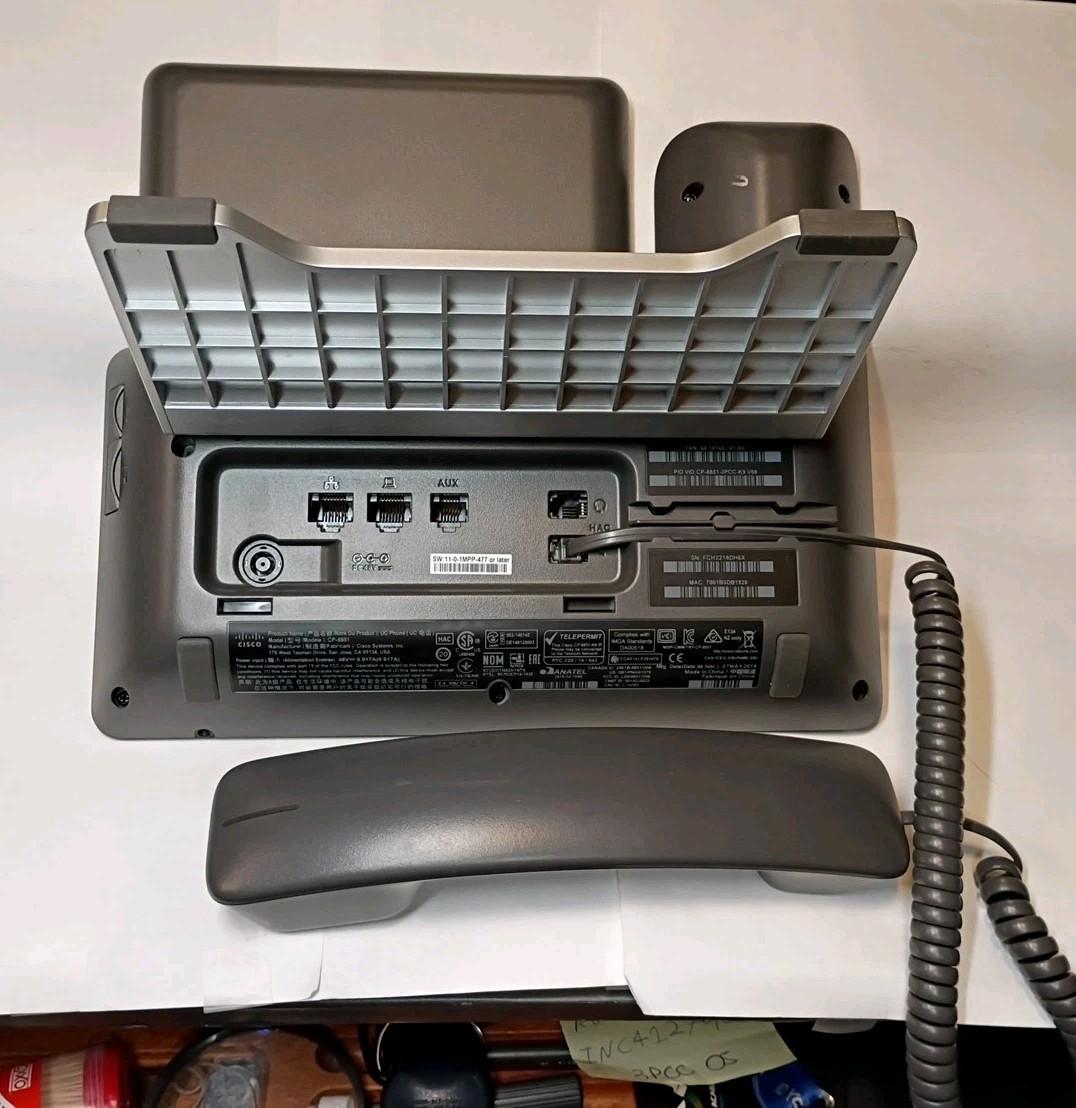 Cisco 8851 IP Phone – Cable – Wall Mountable with charger