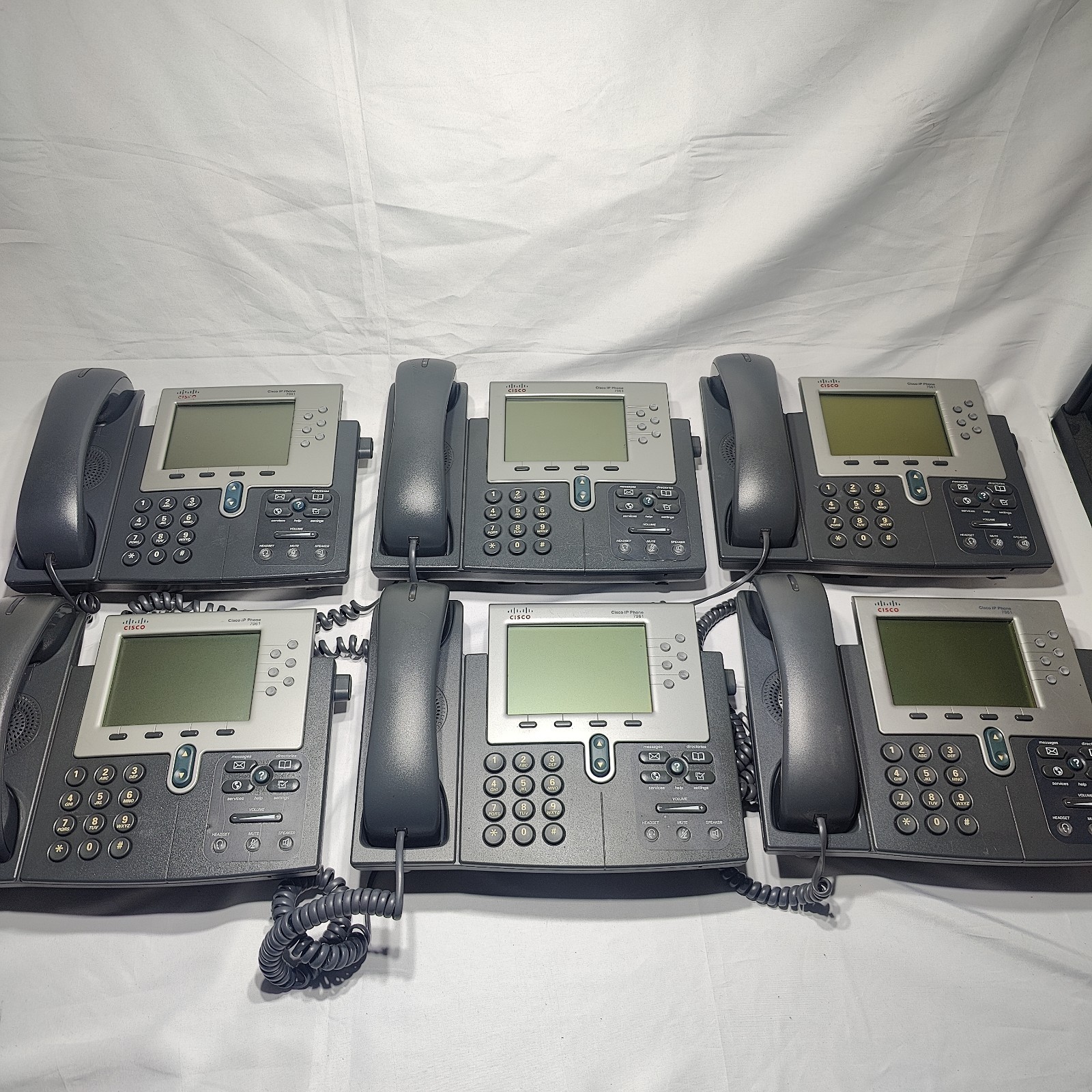 ***Lot Of 6 – Cisco Unified 7961G VoIP Phone w/ LCD Display & Ethernet switch***