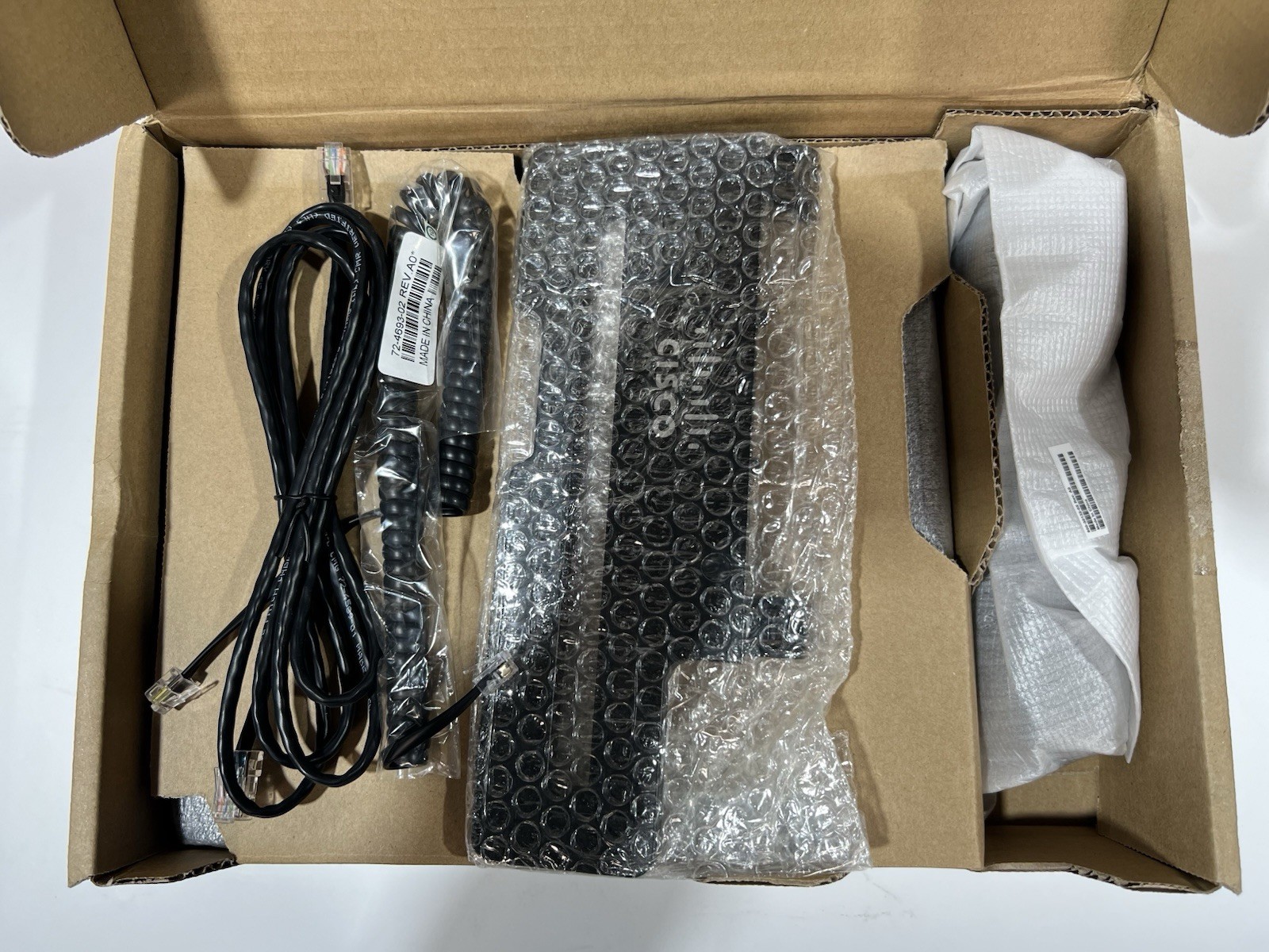 Cisco 9971 6-Line Unified IP Phone – Charcoal Gray (CP-9971-C-K9)