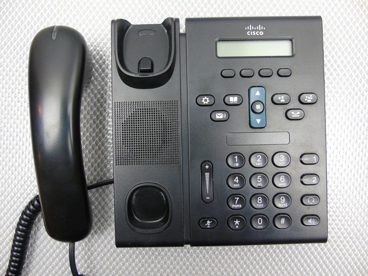 Lot of 6 – Cisco IP Phone CP-6921 CP-6921-C-K9 VOIP IP Phone w/ Handsets Black