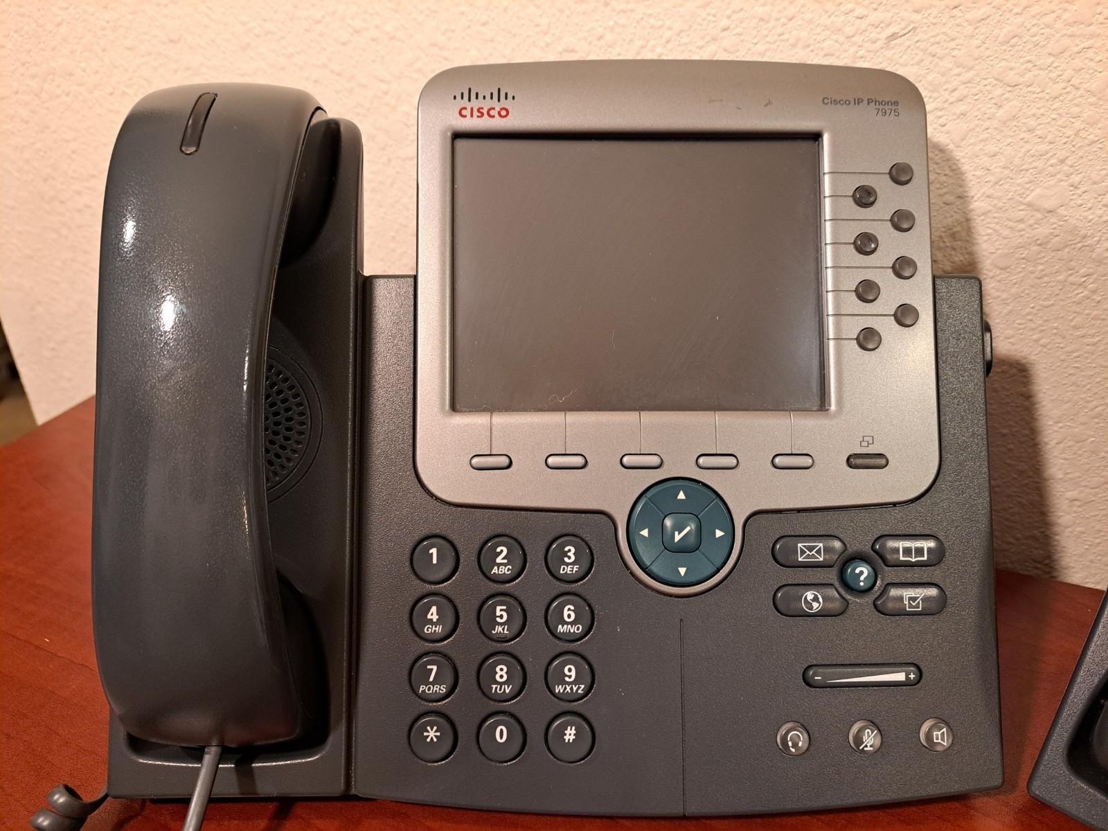 Lot of 2 CISCO VOIP IP Office Phones CP-7975G & CP-7965G w Stands & Handsets