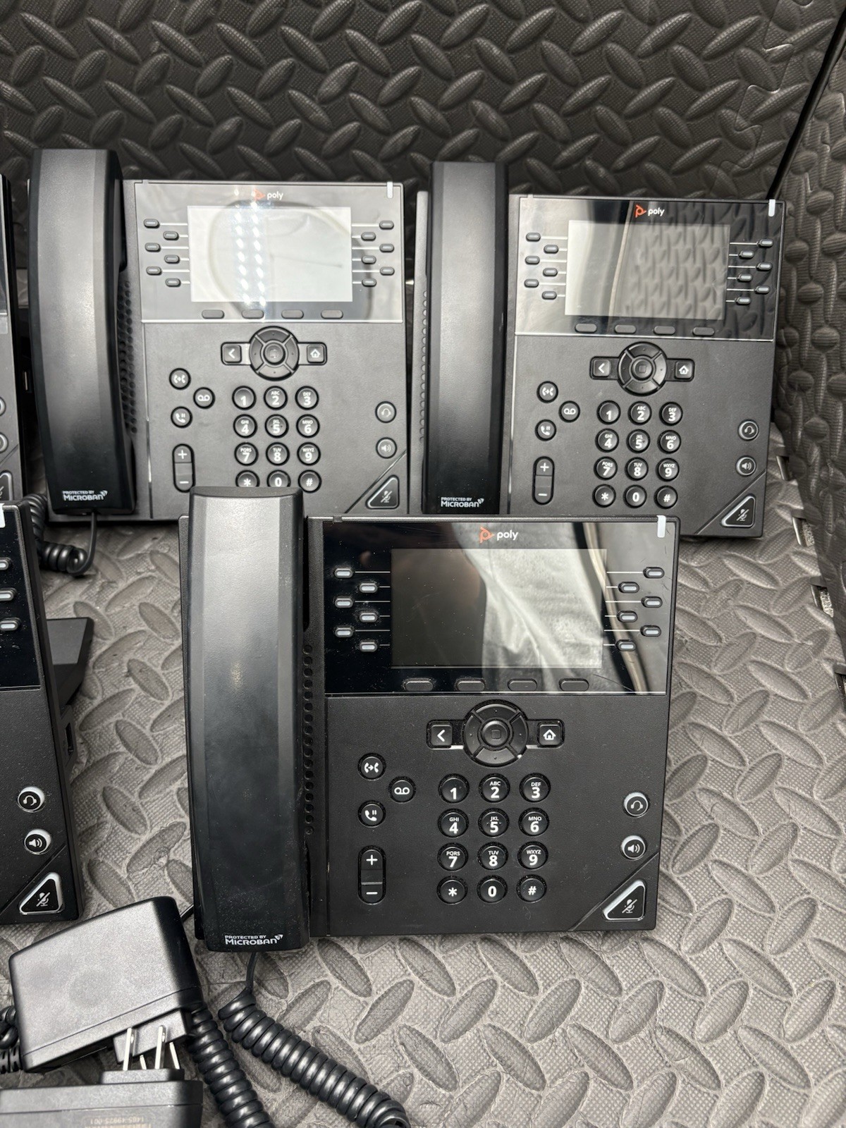 Lot of 5 – Polycom VVX 450 Business IP Desk Phone (2200-48840-101)