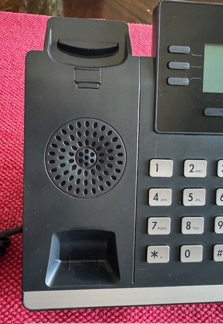 Yealink SIP-T42S Corded IP Phone Black (used)