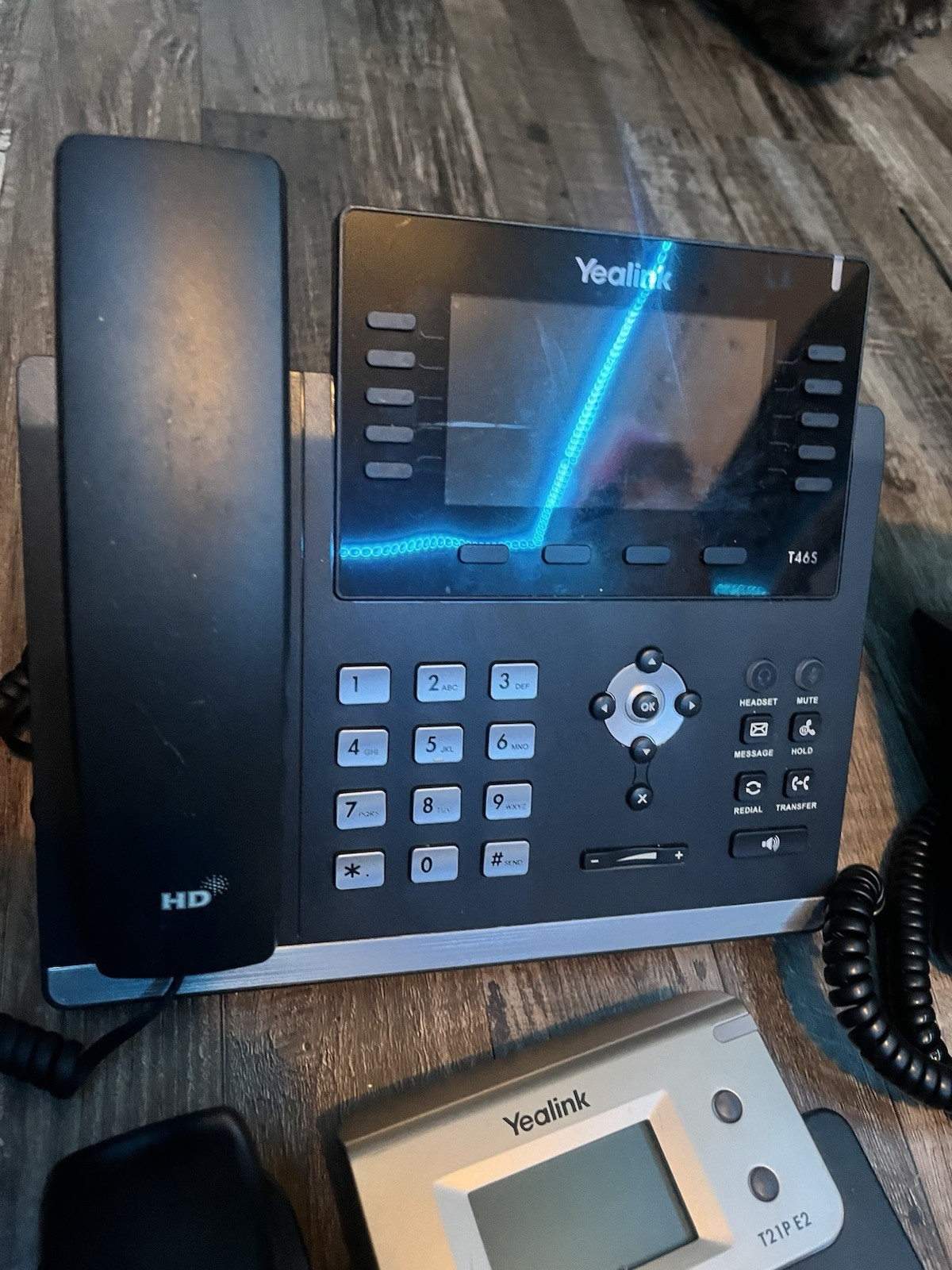 Yealink T48S IP Phone Lot, 16 Lines, Ethernet (RJ-45), Speakerphone, Black