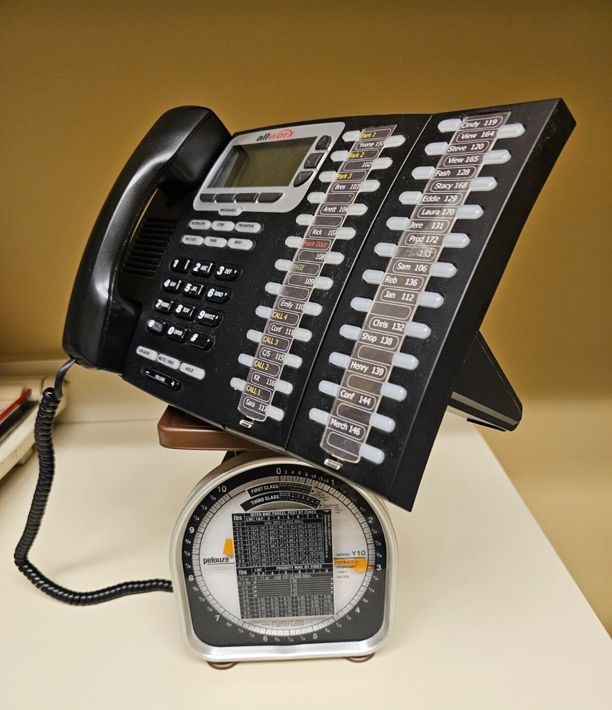 Allworx Phone System: 40 of models 9212+9204G @ $15/ea & 1 model 9224 @ $25/ea