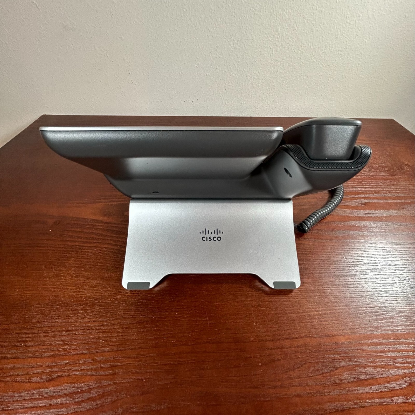 Cisco Business Class VOIP Phones CP-8861-K9-clean required