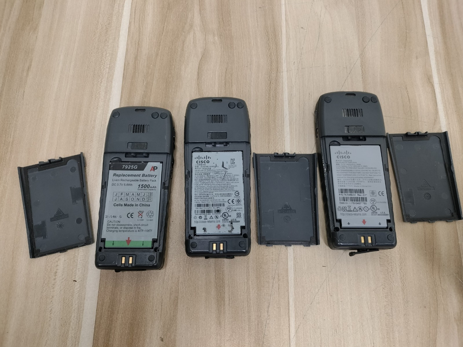 (LOT OF 3) Cisco 7925 Wireless IP Phone Wi-Fi VOIP (CP-7925G-A-K9)