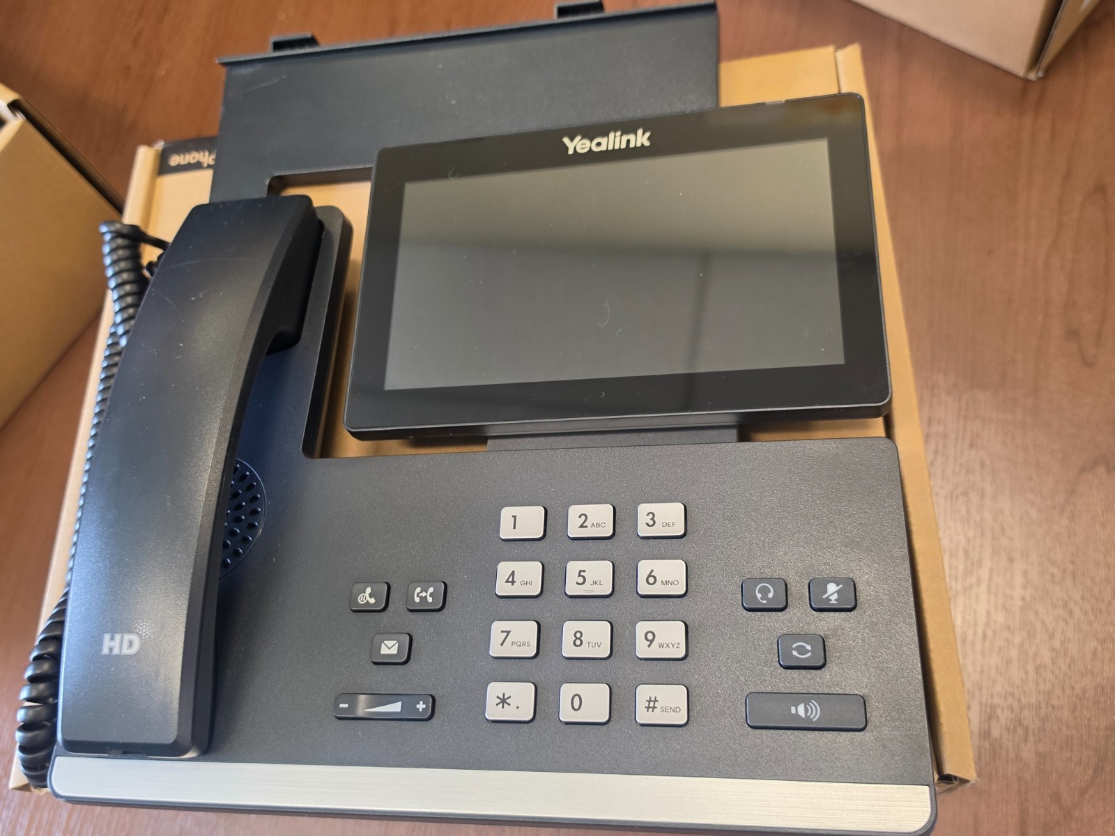 Yealink T57W Prime Business 7″ Touch LCD Disply SIP IP Phone Used