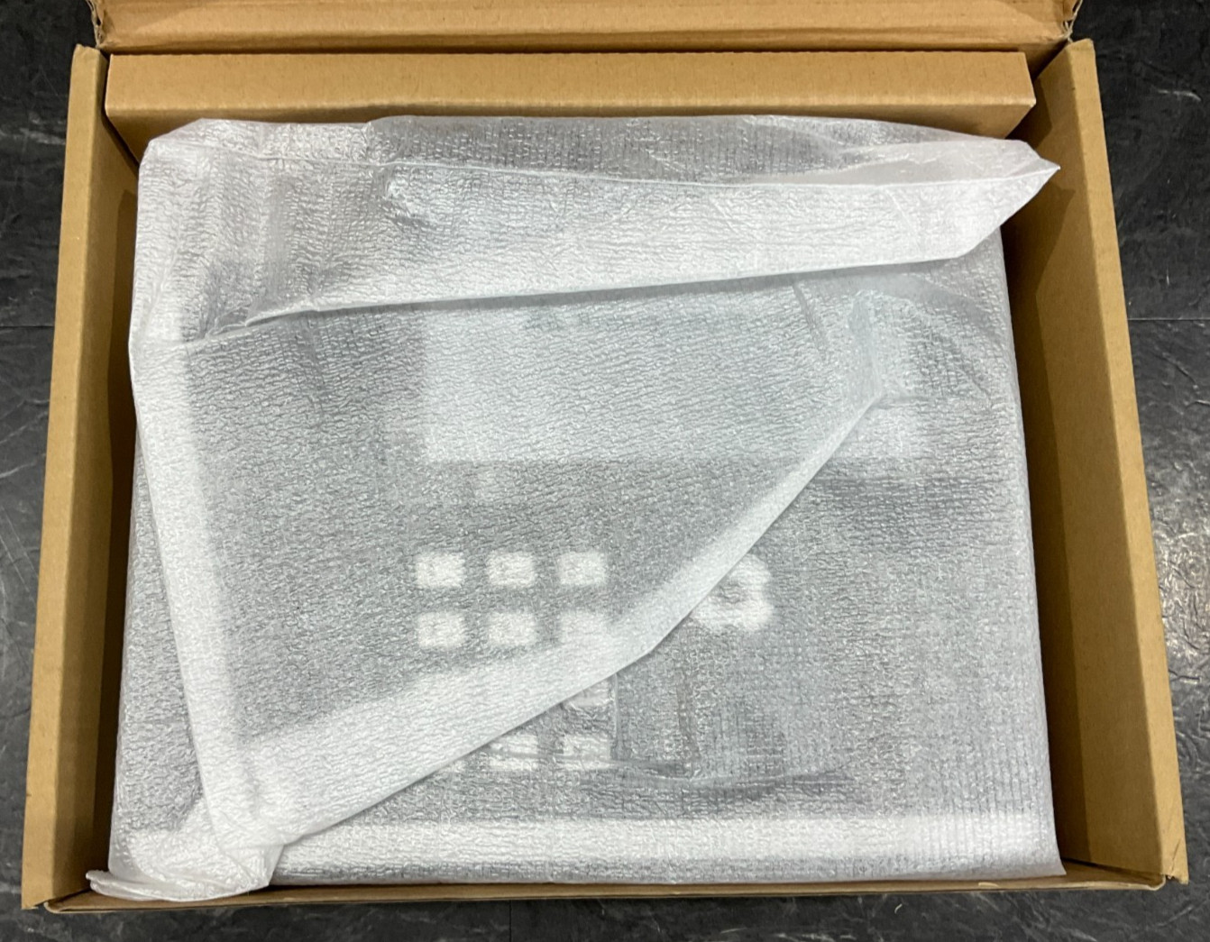 Yealink Gigabit IP Phone SIP-T48S ✨🔥✨BRAND NEW!! SEALED INSIDE!!✨🔥✨