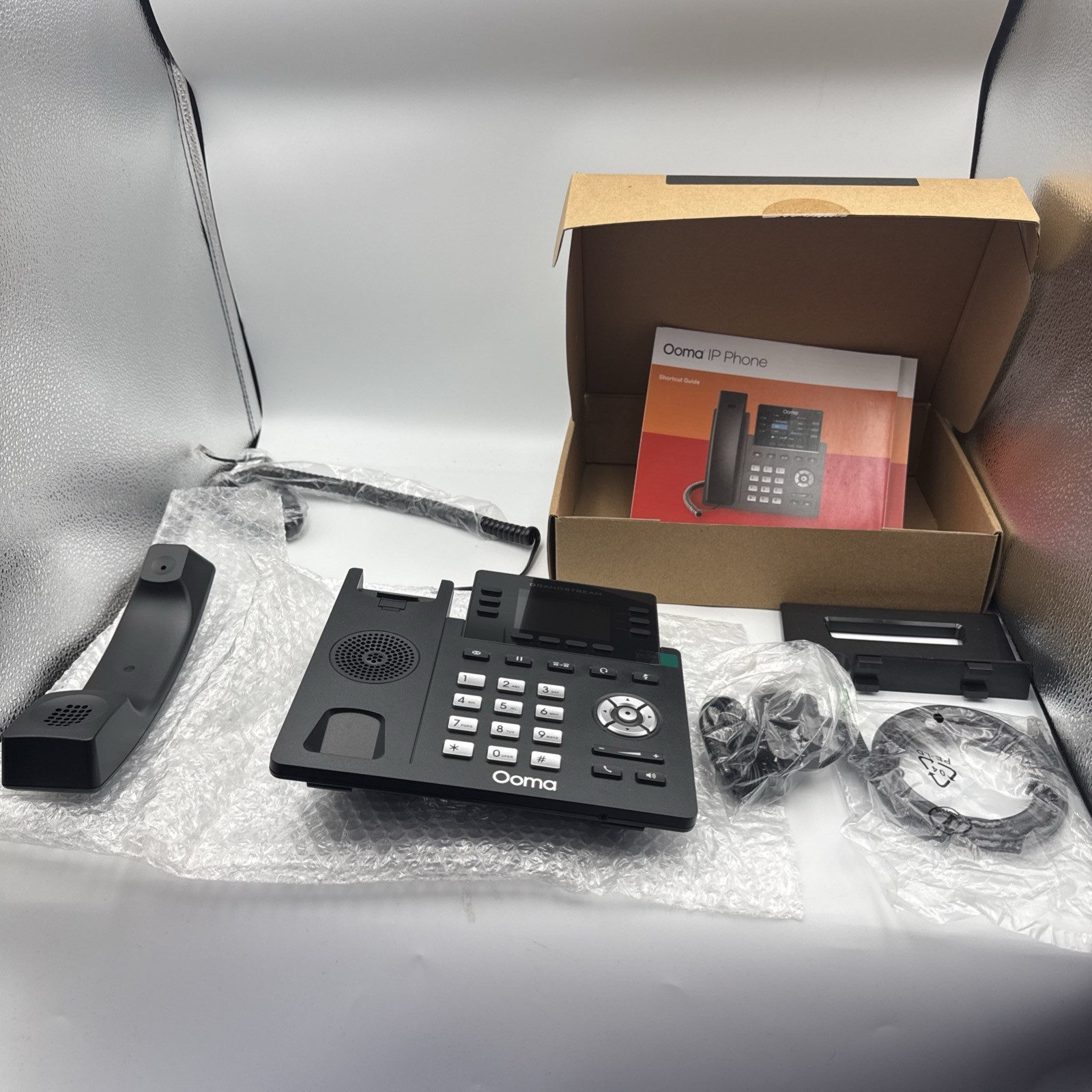 Grandstream GRP2613 3 SIP Carrier-Grade IP Phone PoE Gigabit Color Screen New