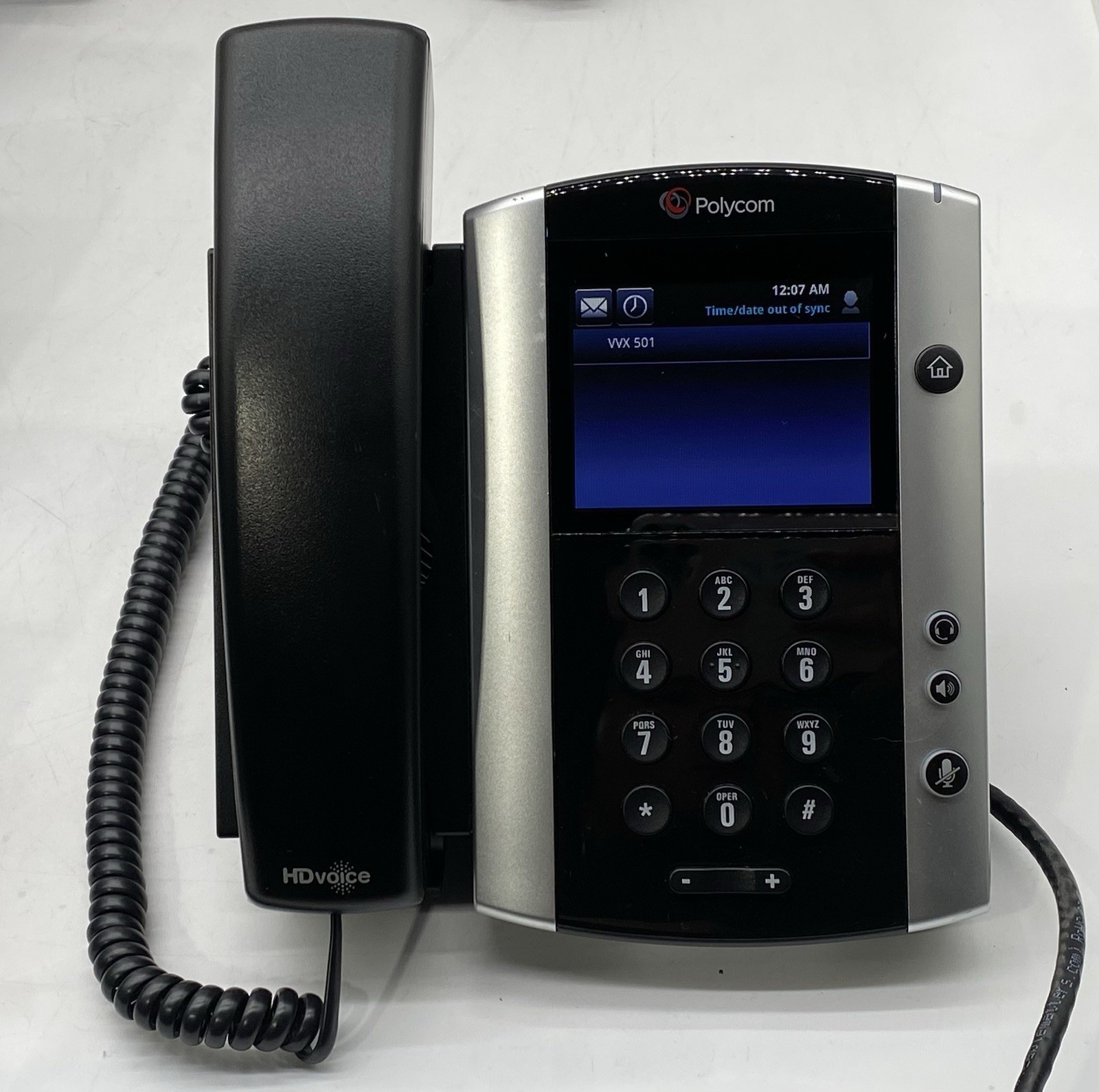 LOT OF (16) Polycom VVX 501 VoIP Touchscreen Phones With Handsets & Stands