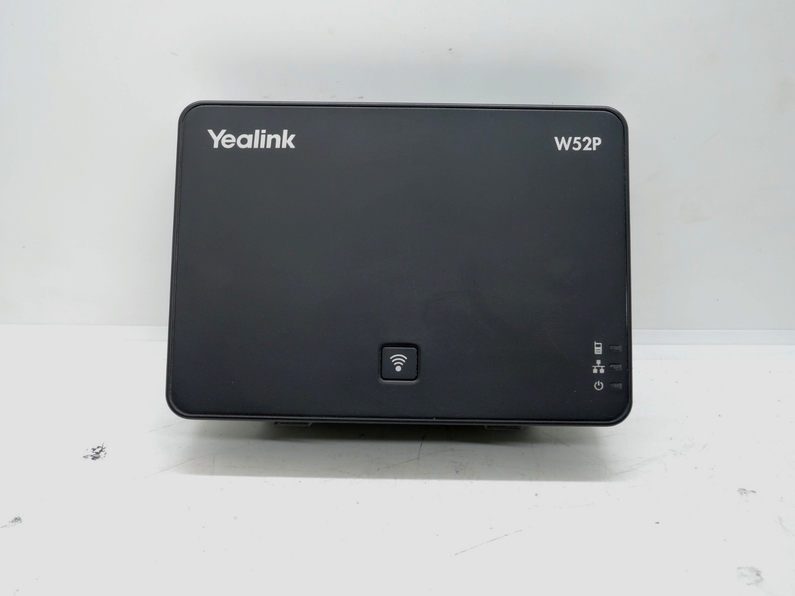 Yealink W52P IP DECT Phone Wireless Base Station