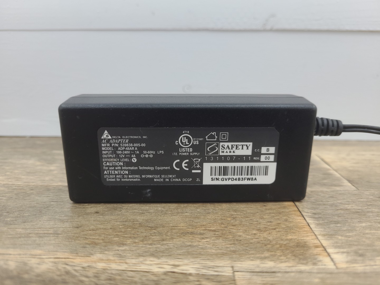 Genuine Delta ADP-50GR B 48V 1A 50W AC/DC adapter