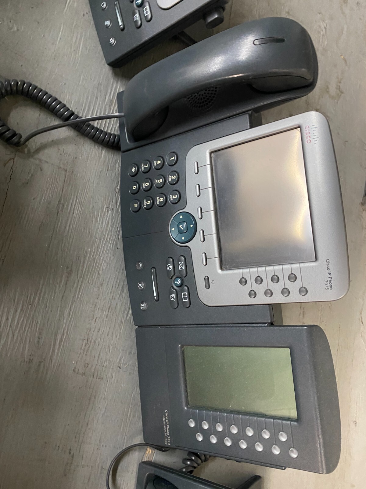 CISCO IP Phones and Unified Communications Hub