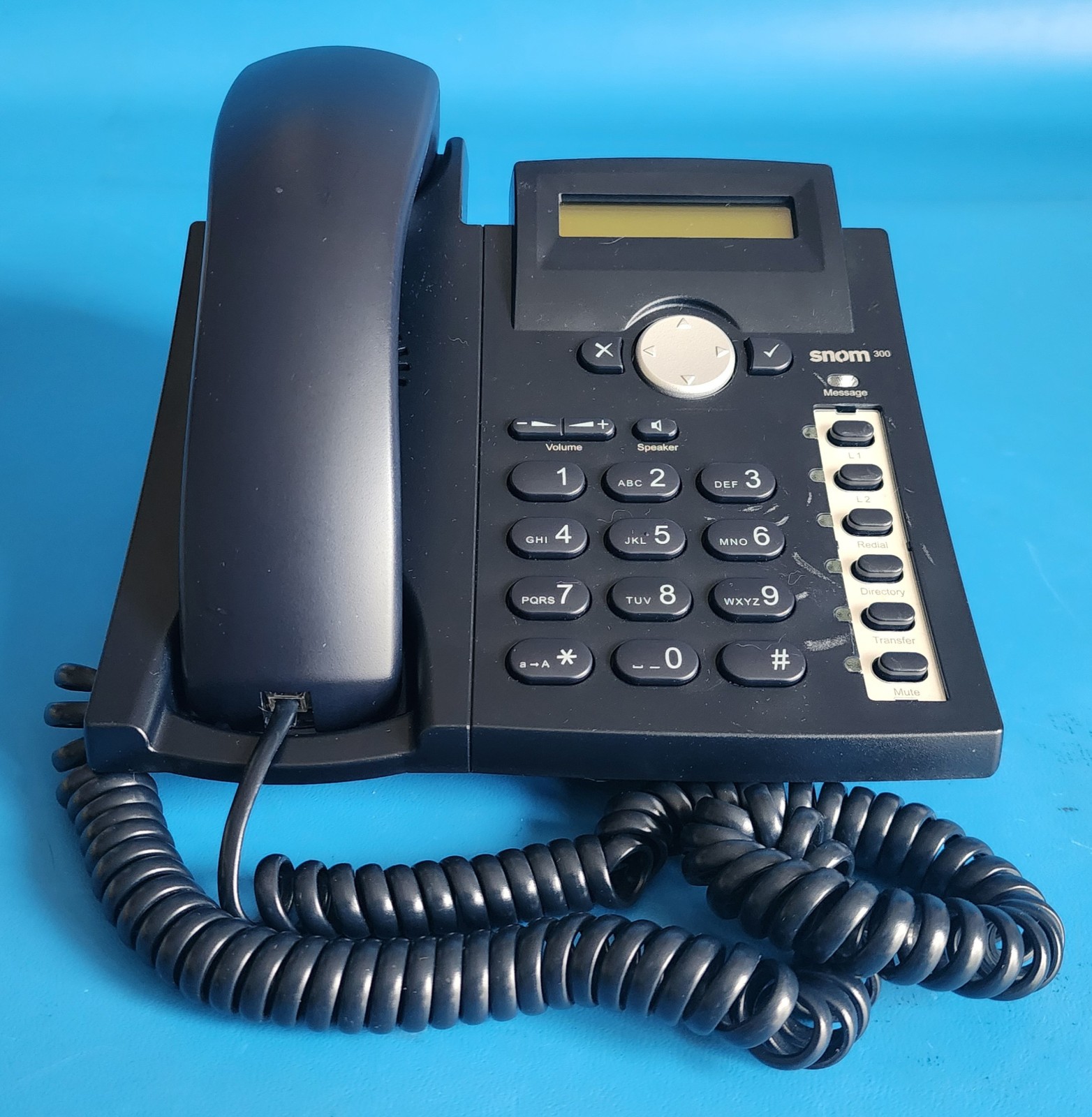 snom 300 VoIP Business Phone SIP PoE – 27 keys, 7 LEDs, 6 Programmable Keys