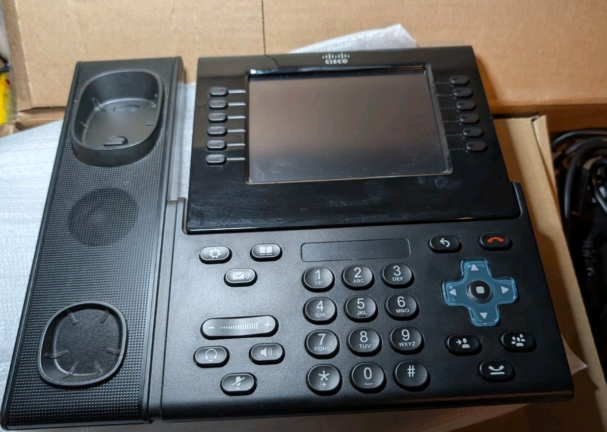 Cisco Unified IP Phone CP-9971 VoIP Phone Handset with Camera & Wifi Capability