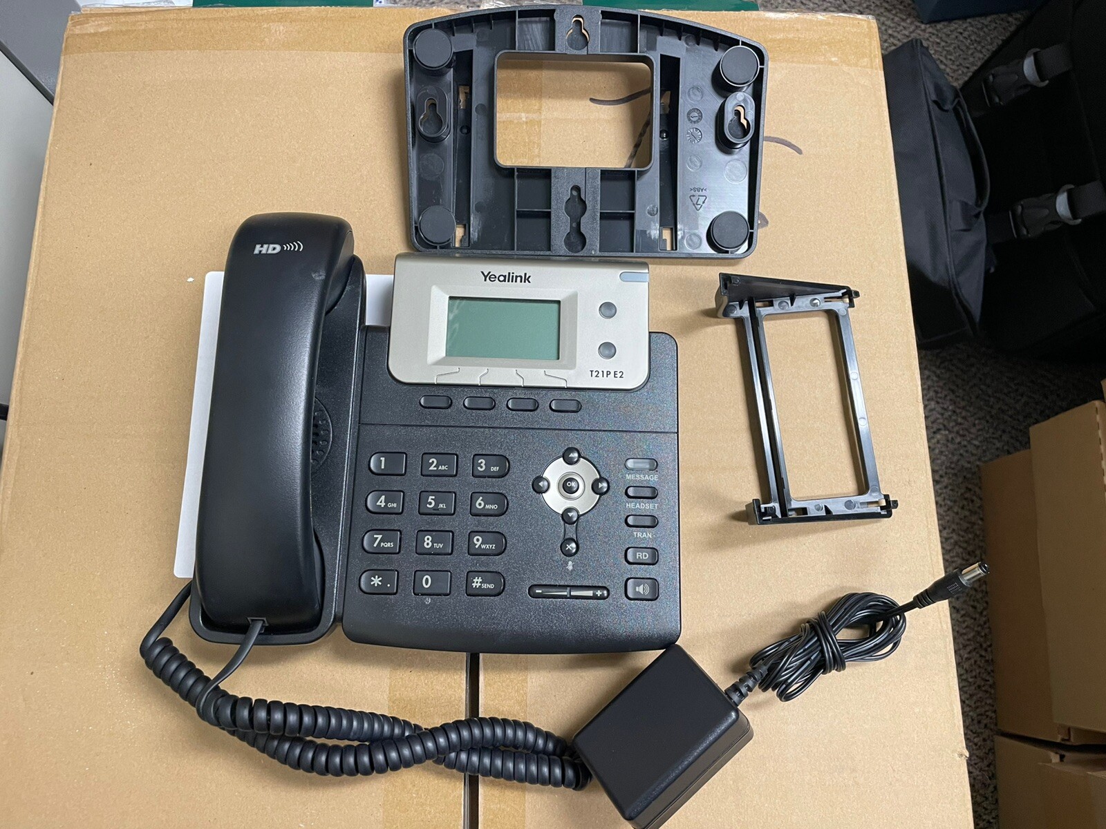 Lot Of 4 Yealink SIP-T21P E2 Dual-line Entry Level IP Phone Black OPEN BOX