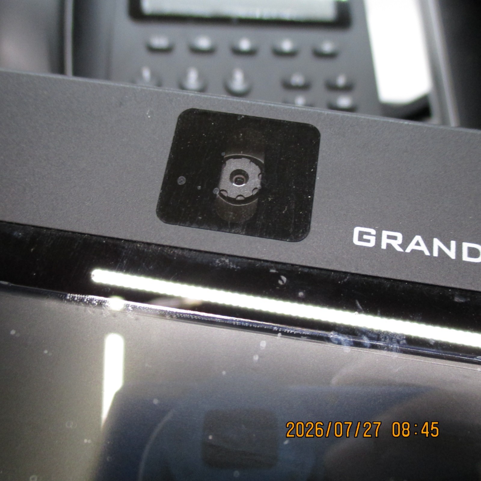 LOT-5 – GRANDSTREAM GXV3240 VoIP Telephones W/ DESK STAND T5-C15