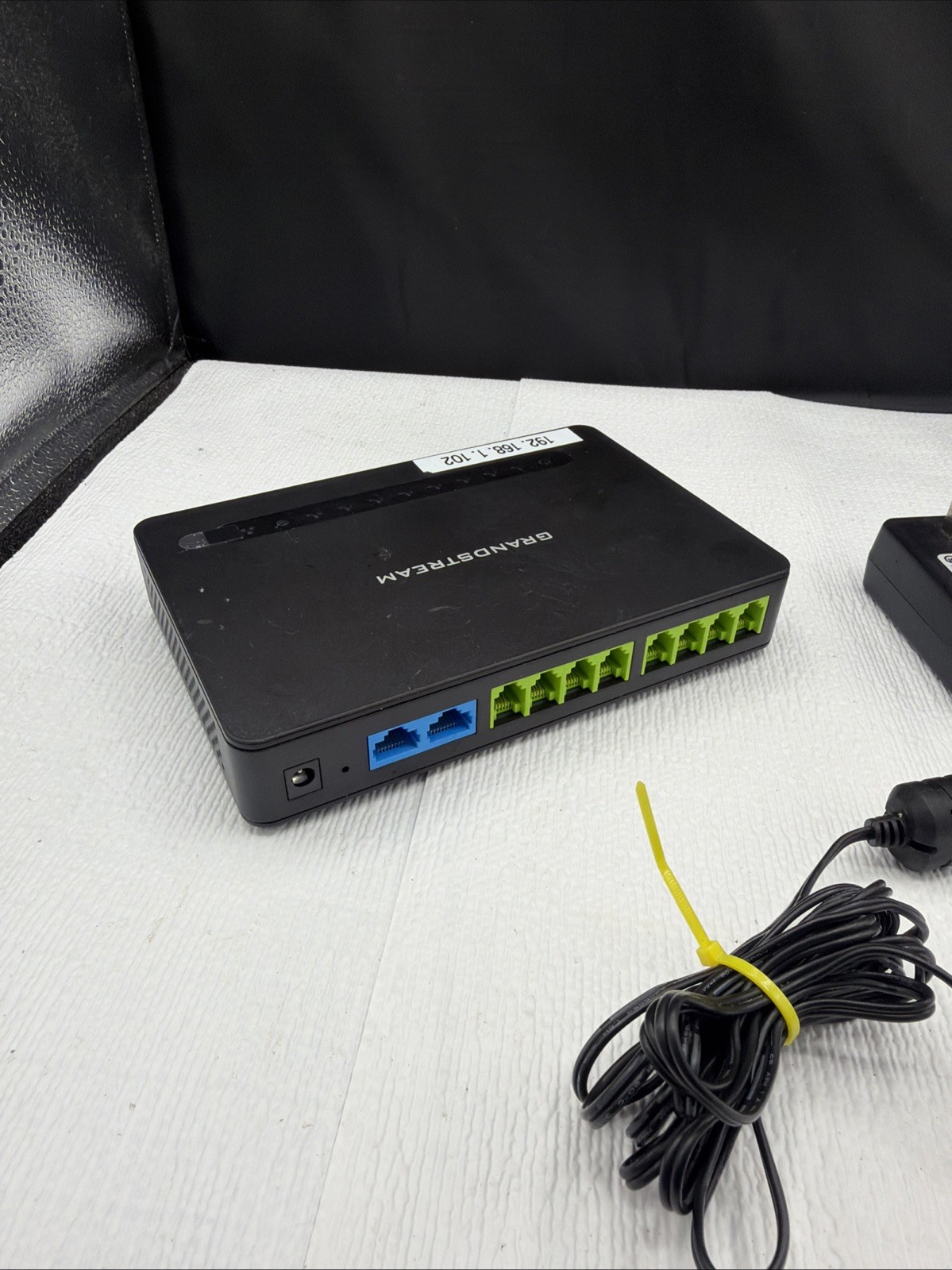 Grandstream HT818 8-Port Analog Telephone Adaptor w/Power Supply POWERED ON ONLY