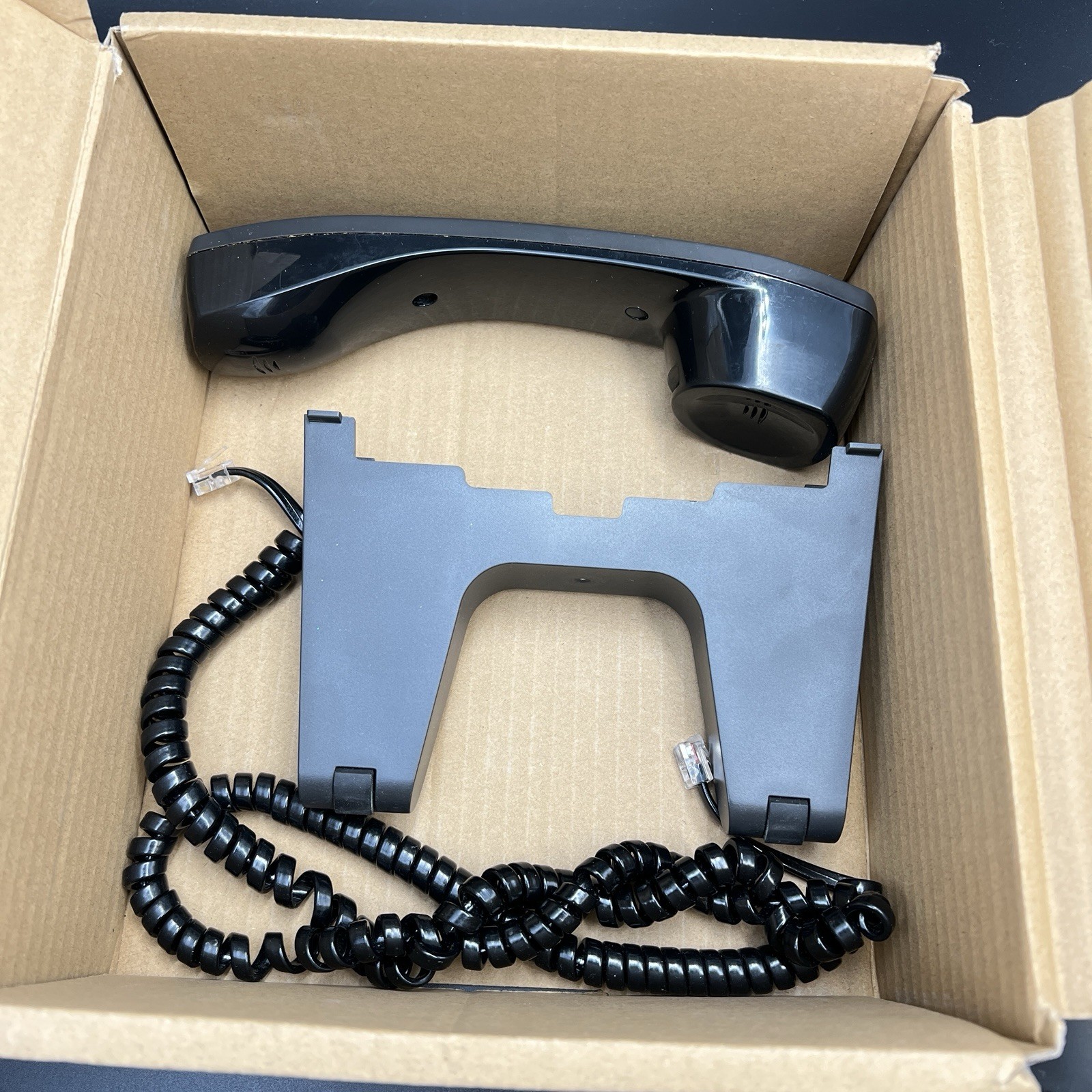 3 Yealink SIP-T33G 4-Line Classic Business IP Telephones Phones