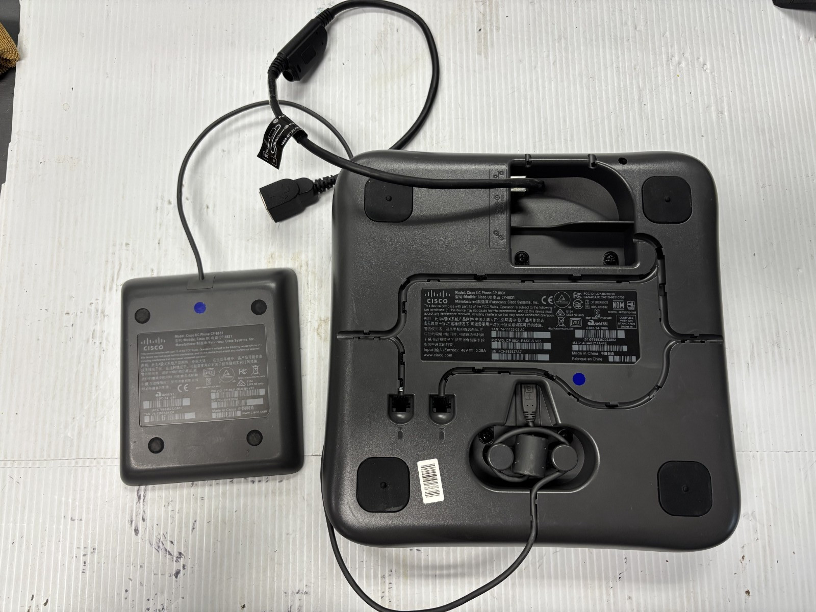 Cisco CP-8831-K9 Unified IP Conference Phone Base and Control Unit