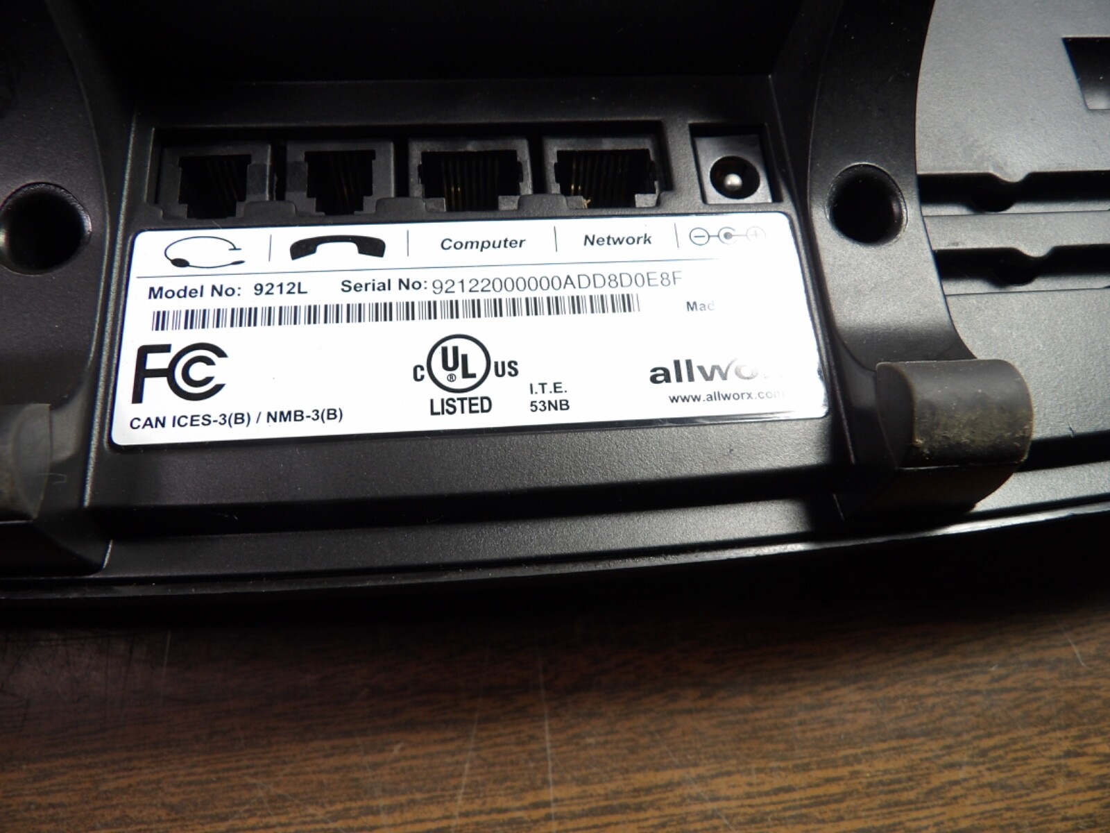 LOT OF 8 Allworx 9212L VoIP IP Business Telephone W/ Backlit Display – Black