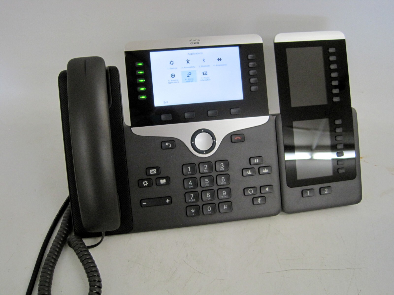 Cisco CP-8851 VOIP Business Phone with CP-8800 Key Expansion Module