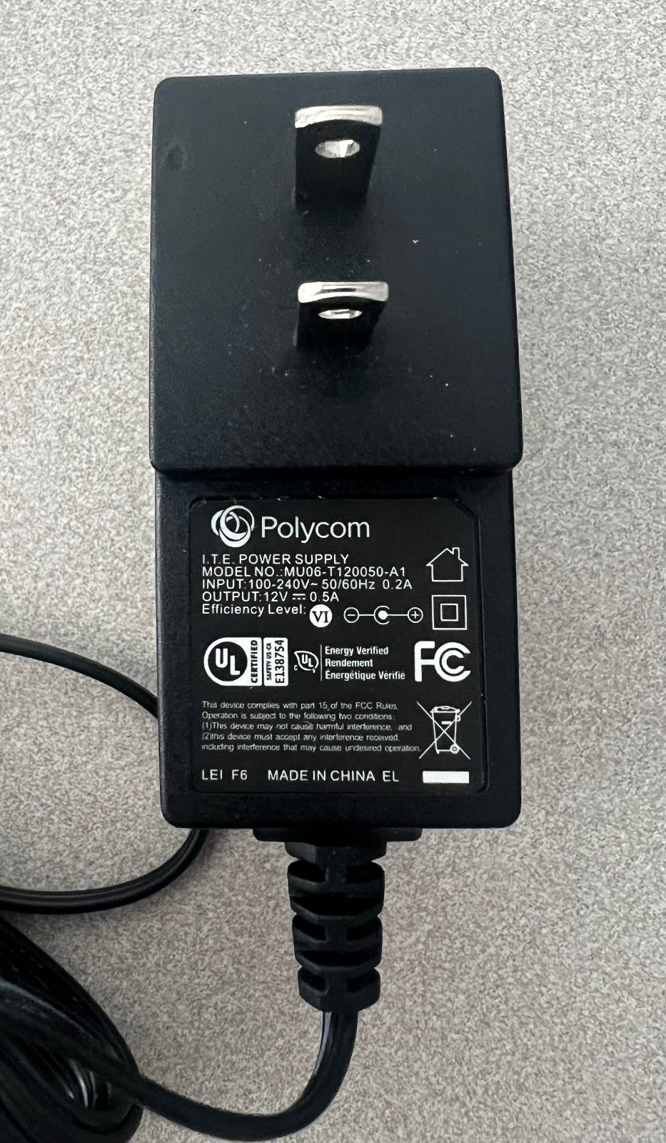 POLYCOM Universal Power Supply 2215-40350-001 for VVX 100 and 200 Phone Series