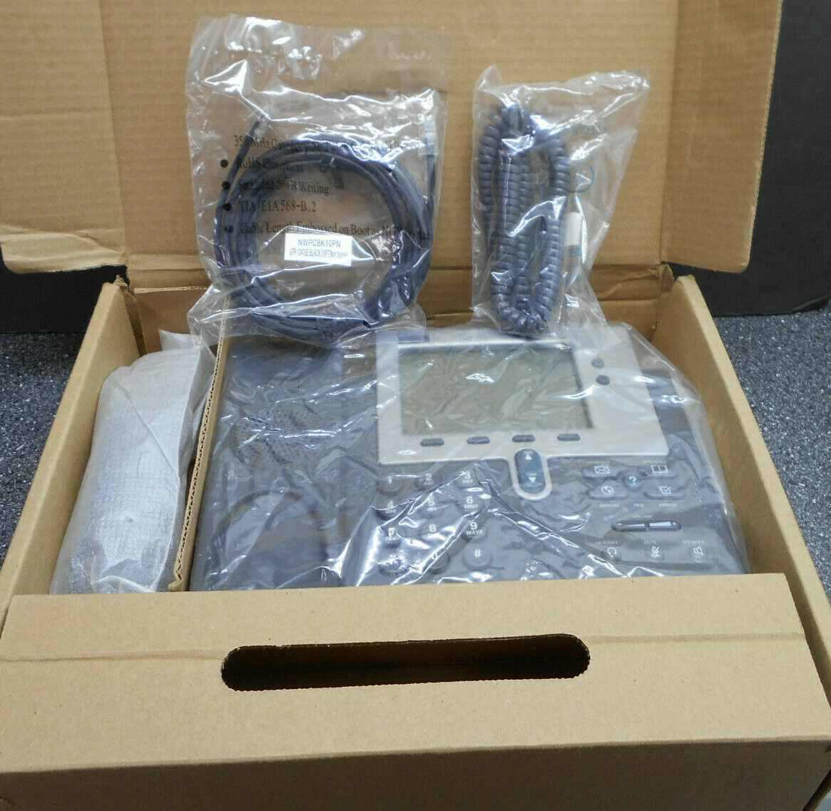 CISCO 7940G IP PHONE 2 LINES LCD SCREEN