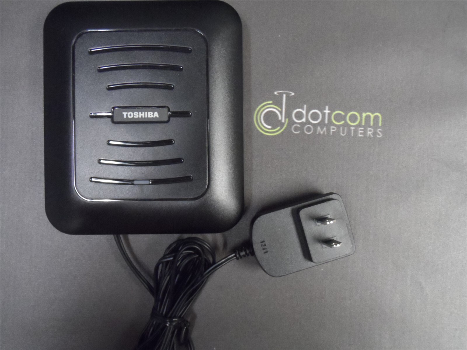 Toshiba DKT2404-DECT Cordless Telephone EXP10000 UDR200 Repeater