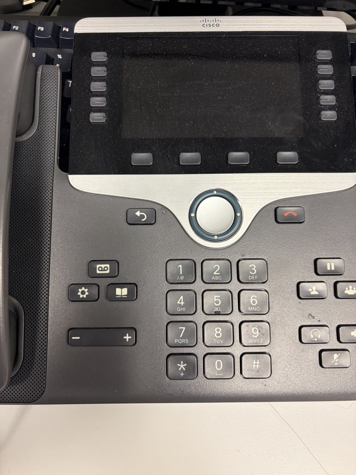 Cisco CP-8851-K9 Wall Mountable IP Phone