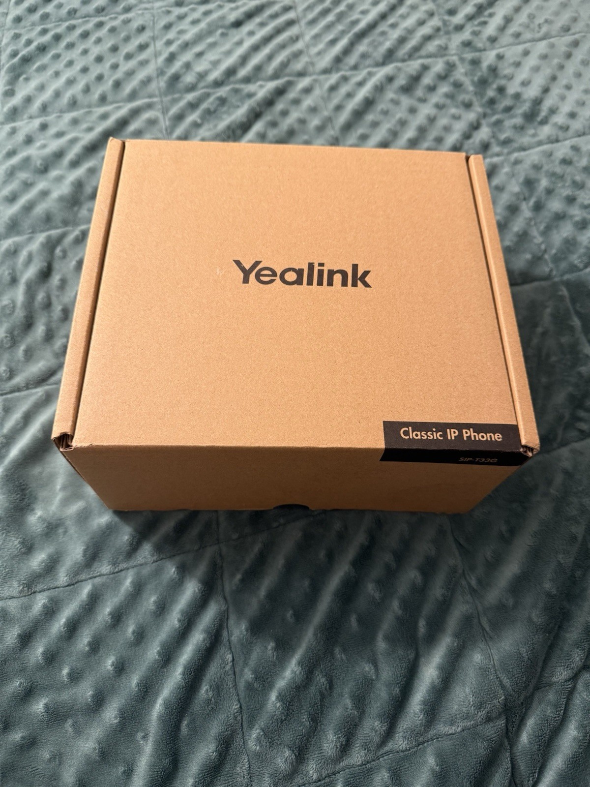 Brand New Yealink SIP-T33G Classic IP Phone