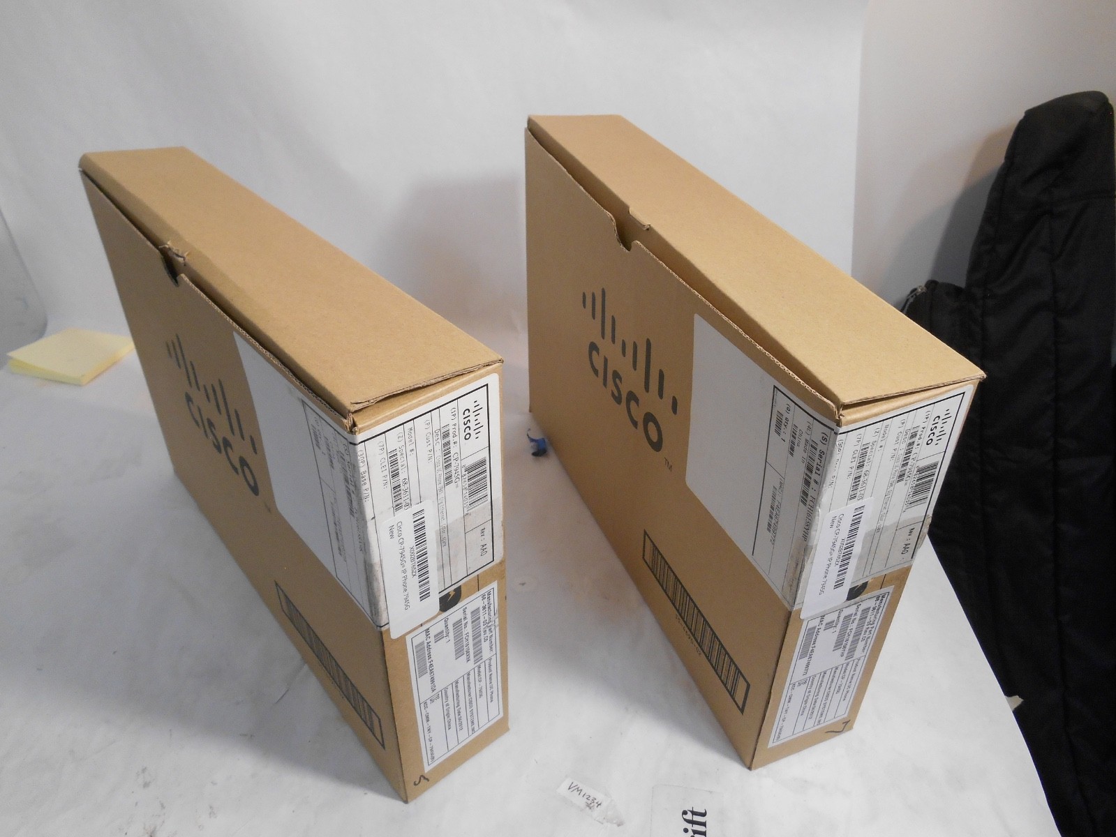 Cisco 7945 2 lines IP Phone Lot of 2