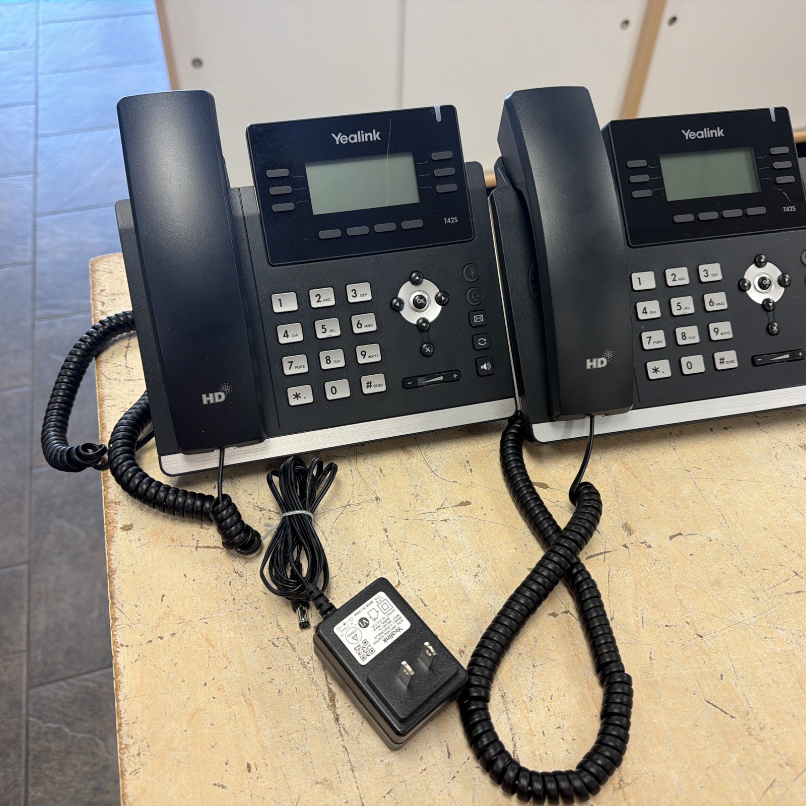 Yealink SIP-T42S Corded IP Phone Black set of 2 phones one power cord