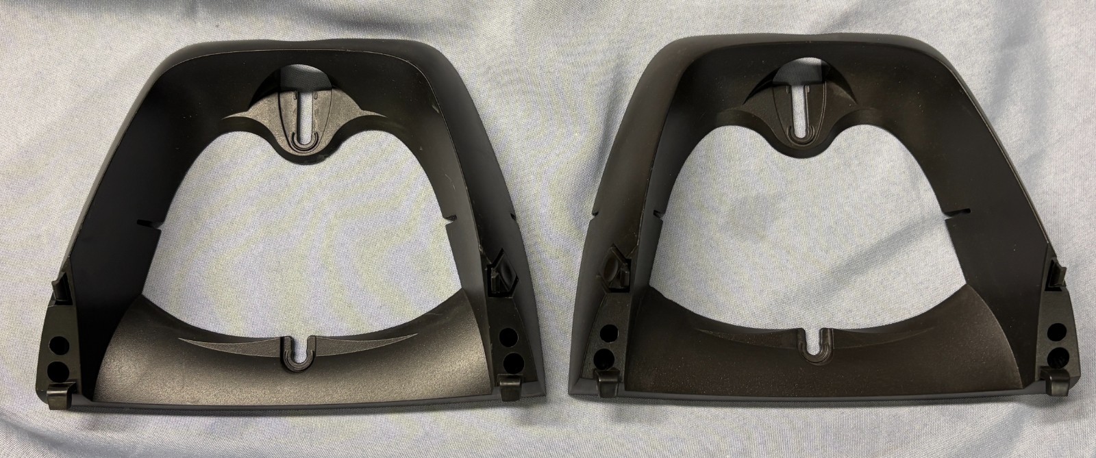 2 MITEL Base Stand for IP Phones 5340e 5340 5330e 5330 5320e 5320 5324 5224 5312