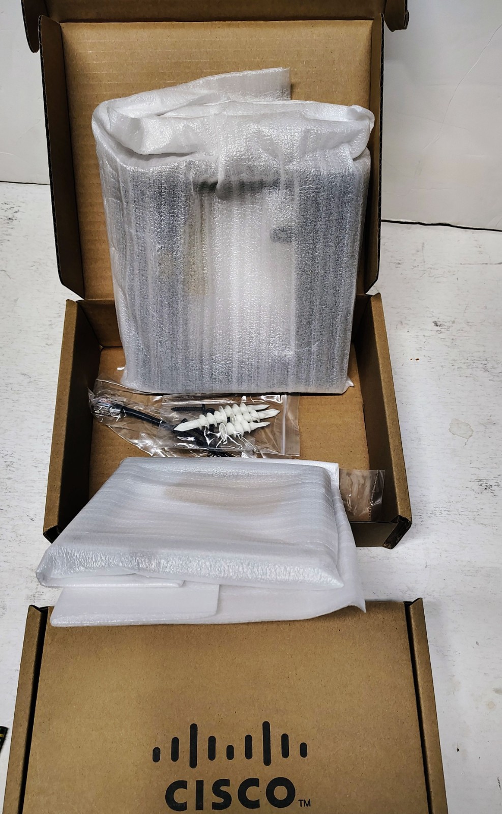 Cisco CP-7811-WMK= Wall Mount Kit for 7811 IP Phone NEW SEALED