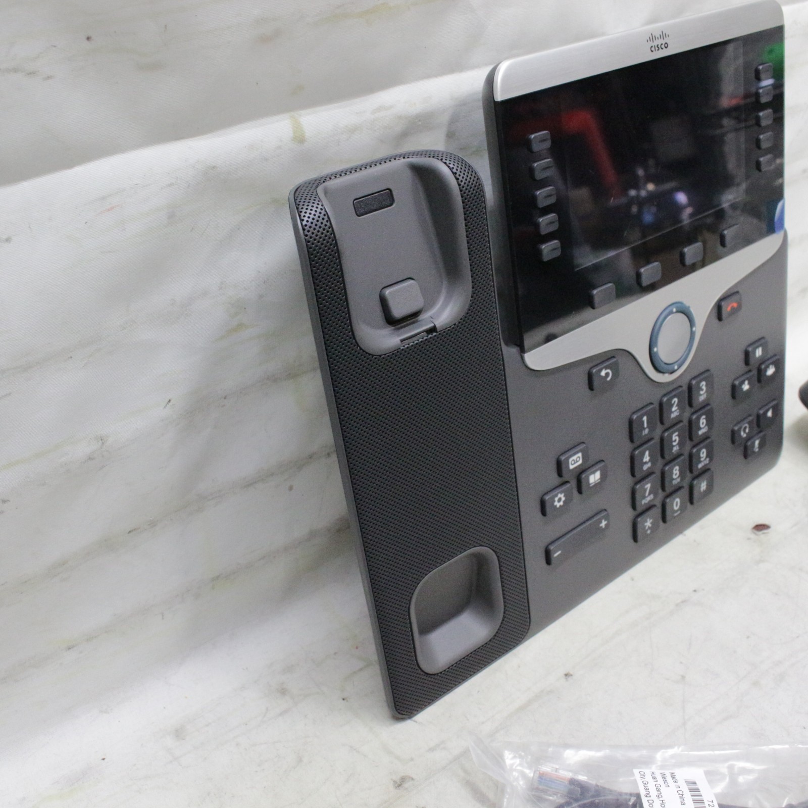 Cisco CP-8861 K9 IP Phone VoIP phone CP-8861-K9= IP Business Phone New No Box