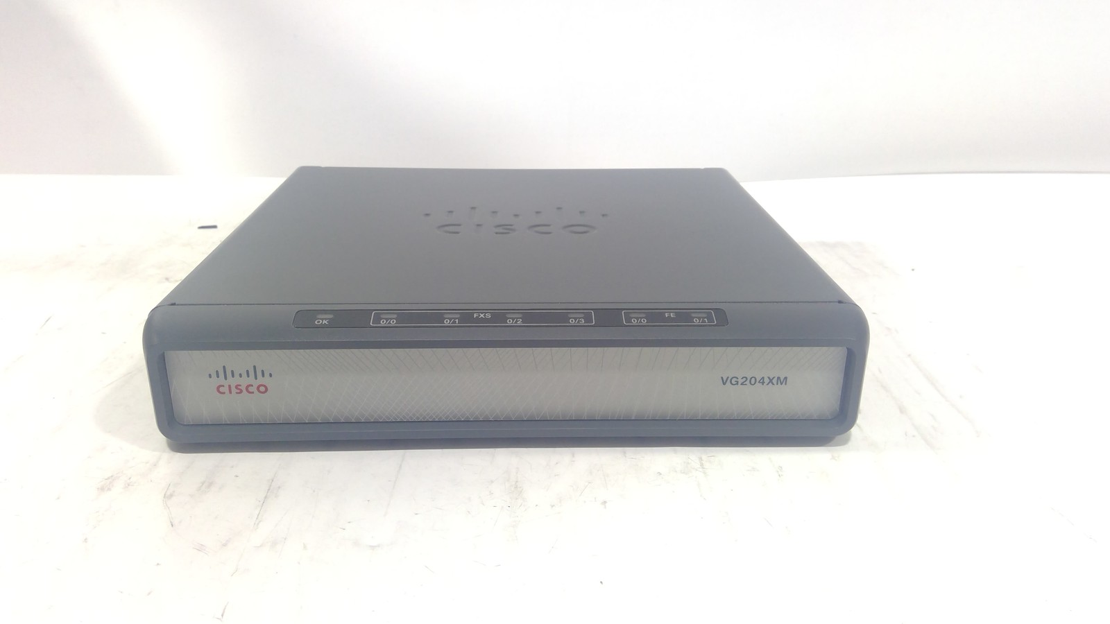 Cisco VG204XM Analog Voice Gateway w/Accessories