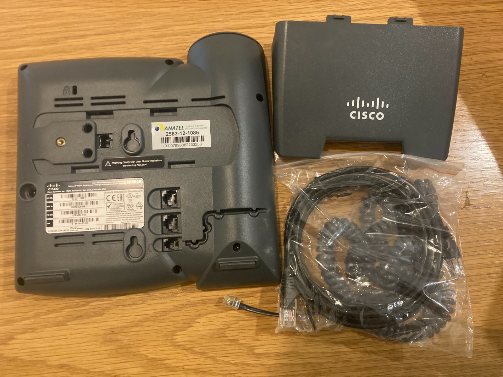 Cisco SPA 504G 4-Line, 2-Port Switch PoE IP Phone