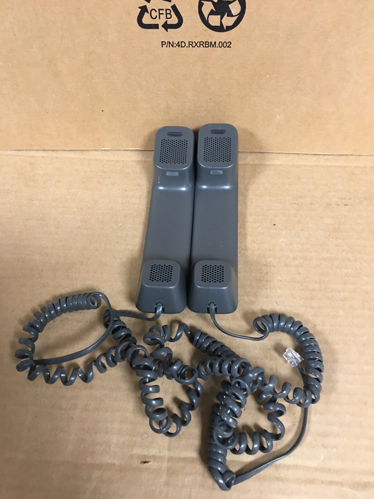 (LOT OF 2) Cisco CP-8851 CP-8851-K9 IP Office Phone W/ Handset & Stand