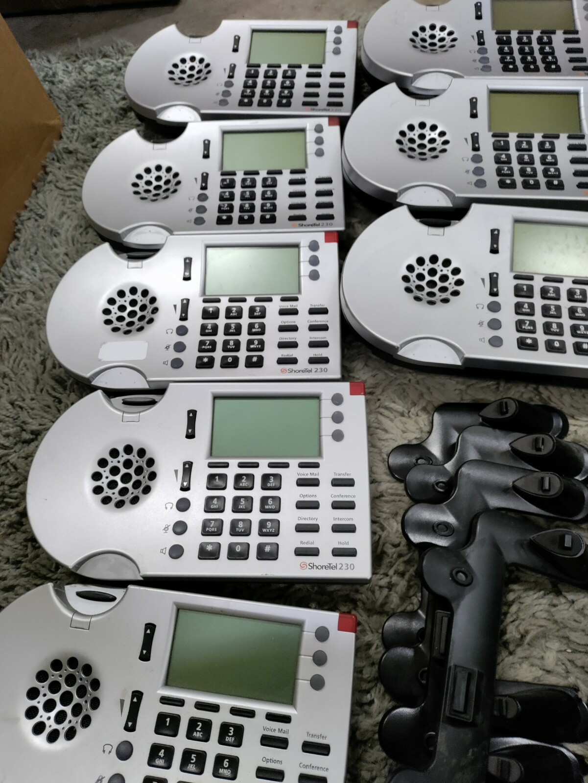Lot of 11 ShoreTel 230 IP IP230 VOIP Business Phones w/stands & handsets