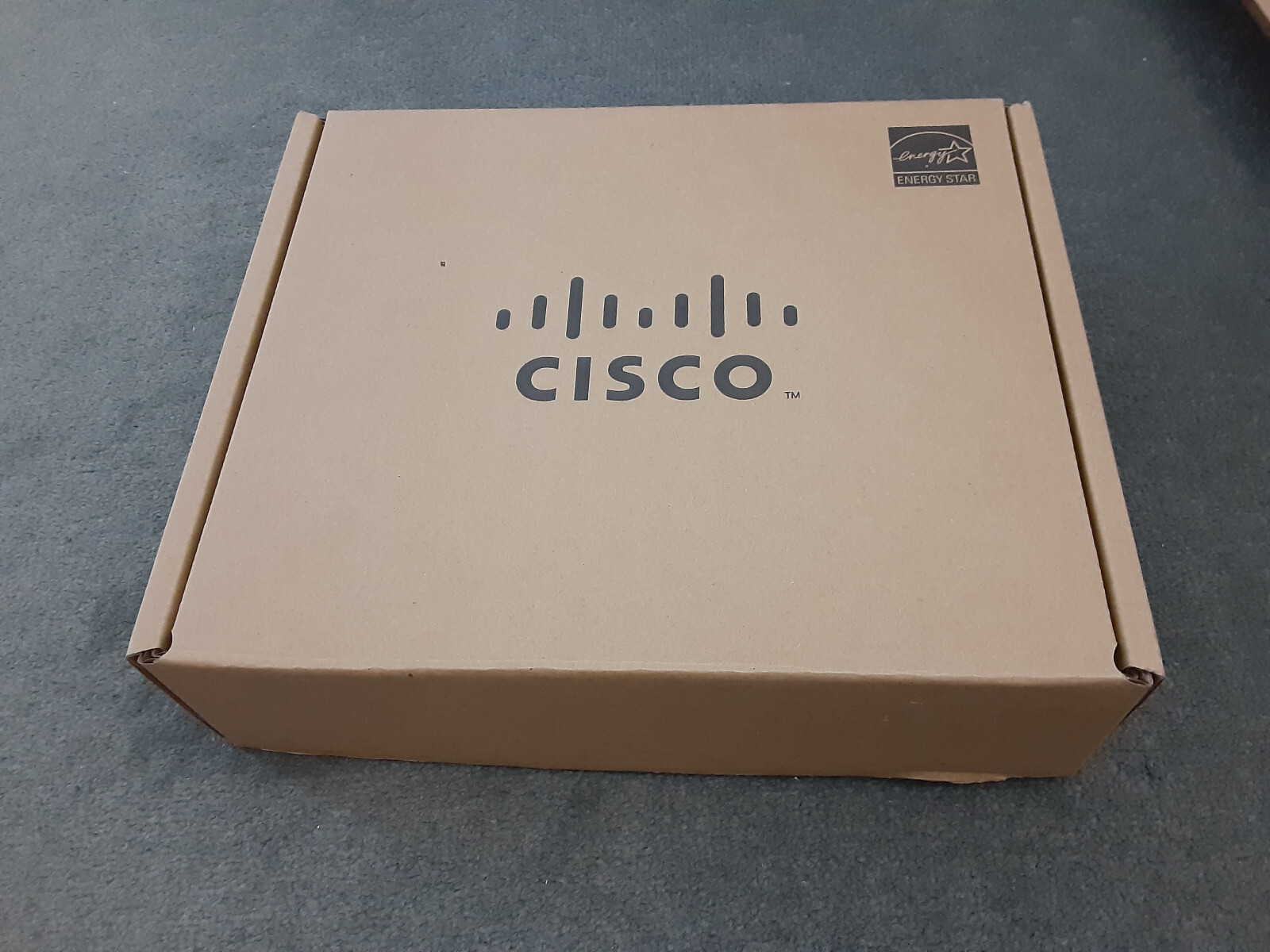 new in box Cisco CP-6851-3PCC-K9 voip IP Phone