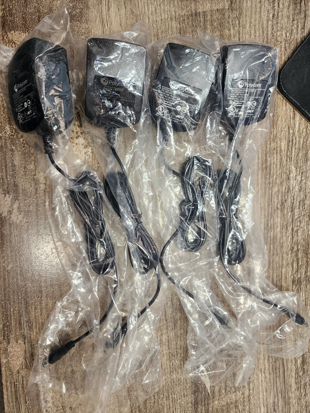 2 X GENUINE POLYCOM POWER SUPPLIES 1465-43853-001 , 48V, 0.31A, FOR VOIP PHONES